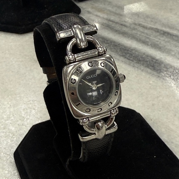 Gucci Accessories - Gucci Black and Silver Horse Bit Watch